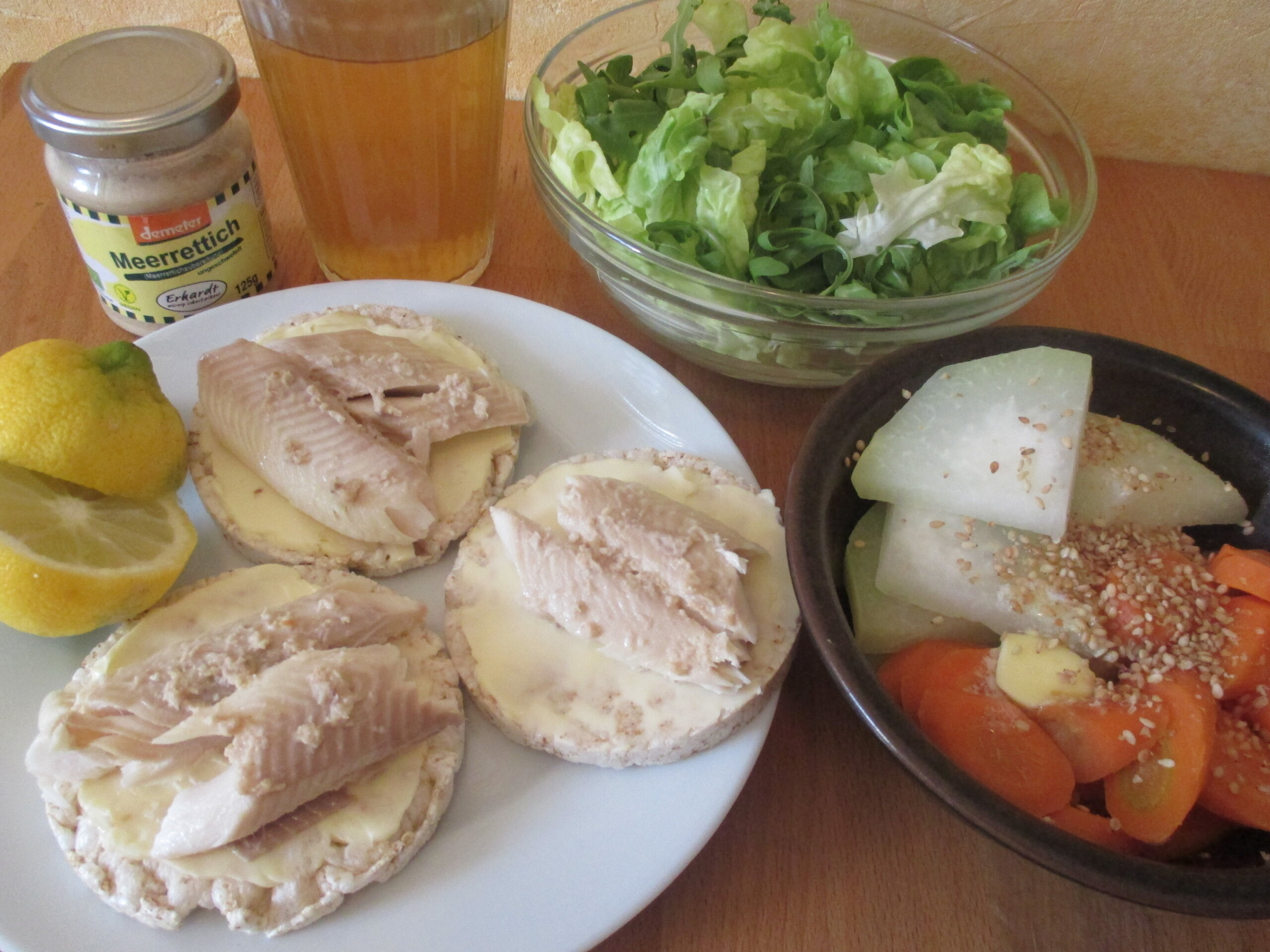 Reiswaffeln mit Fisch Reiswaffeln mit Fisch